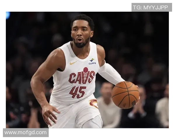 多诺万米切尔的崛起之路:从新秀到全明星的传奇旅程